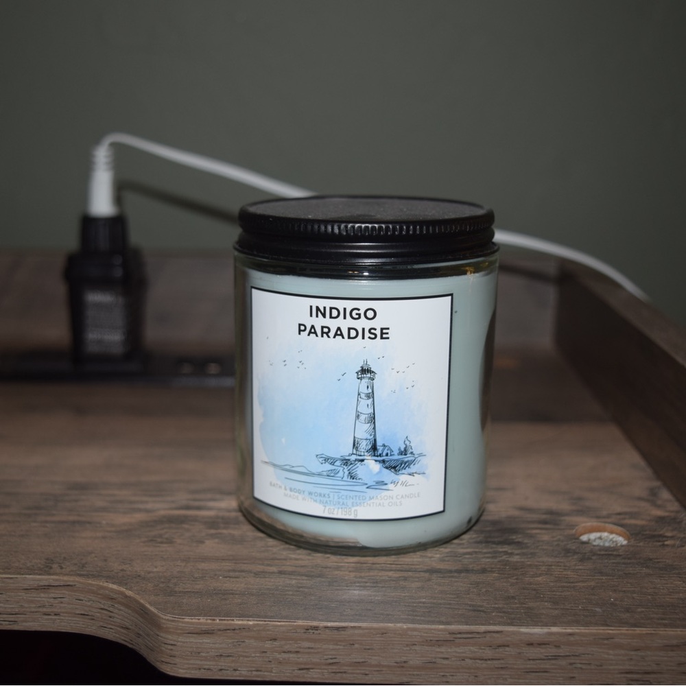 Indigo paradise single wick bath and body Works candle